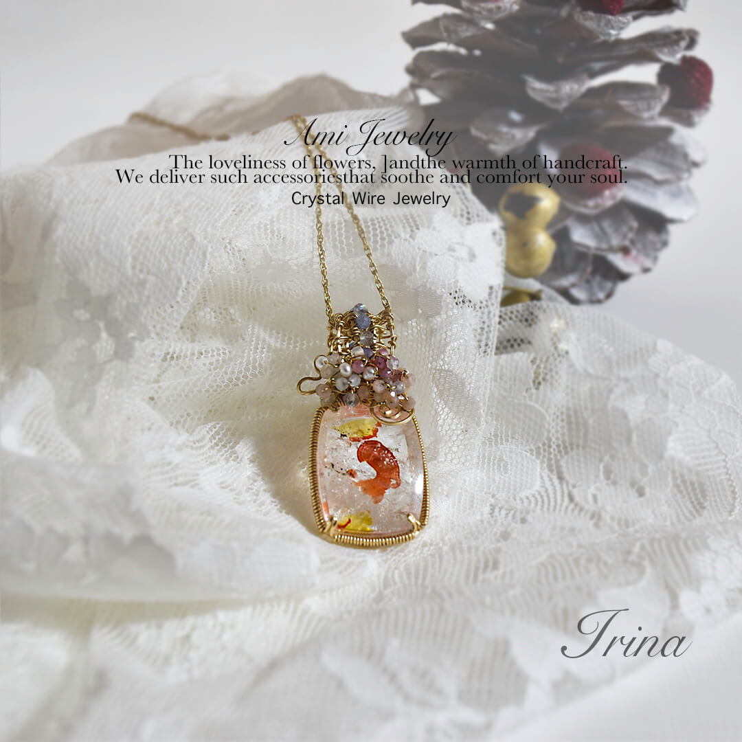 天然石ワイヤージュエリーの写真